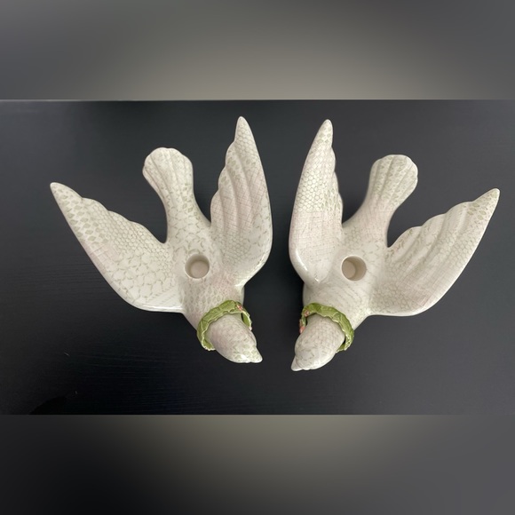 Vintage Fitz & Floyd Set 2 Piece Porcelain Dove Candlestick Holder. - Picture 4 of 7